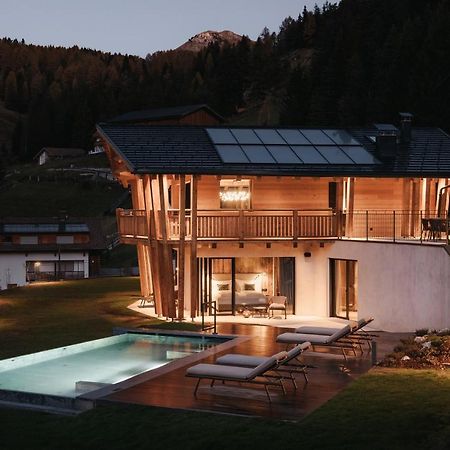 סלבה די ואל גרדנה Luxury Spa Chalet Lum D'Or מראה חיצוני תמונה