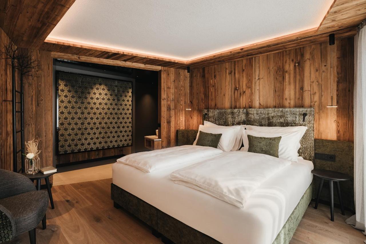 סלבה די ואל גרדנה Luxury Spa Chalet Lum D'Or מראה חיצוני תמונה