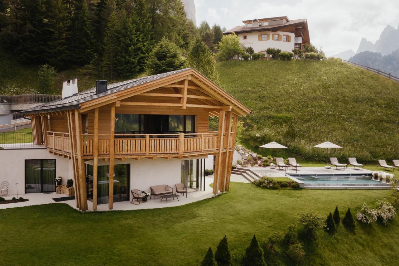 סלבה די ואל גרדנה Luxury Spa Chalet Lum D'Or מראה חיצוני תמונה